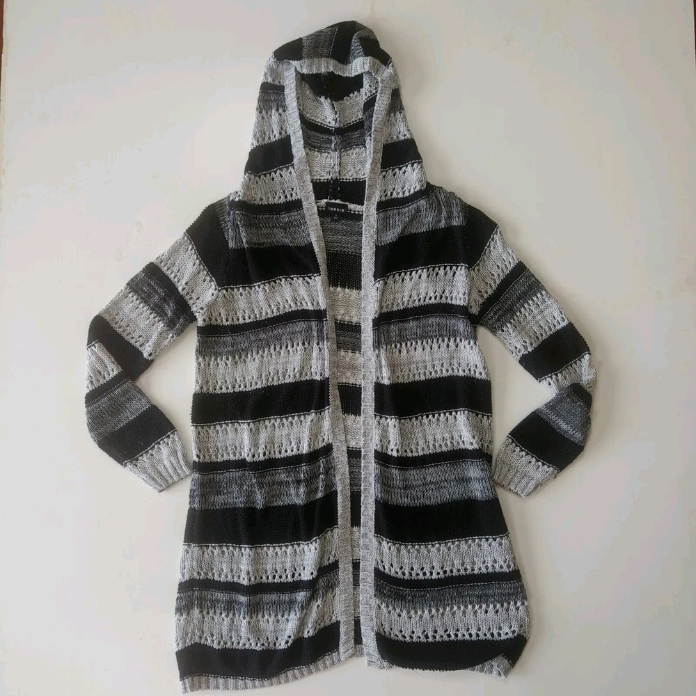 Torrid Womens Size 0 Black Grey Striped Hooded Open Front Cardigan 10701072